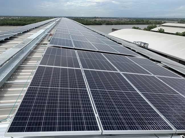 Metal Roof Solar Panel Mount in Thailand