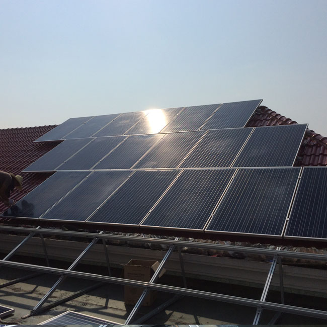 Solar mounting solutions for pitched roof solar system installation